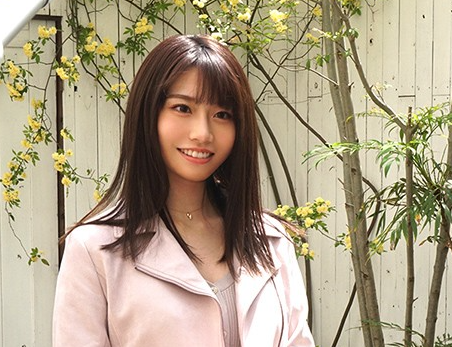 河北彩花　美少女　素人 ３年ぶりに復活！！スレンダーで高身長の美少女 河北彩花 Re:start！ 激アツレビュー | 立ち読みブックス